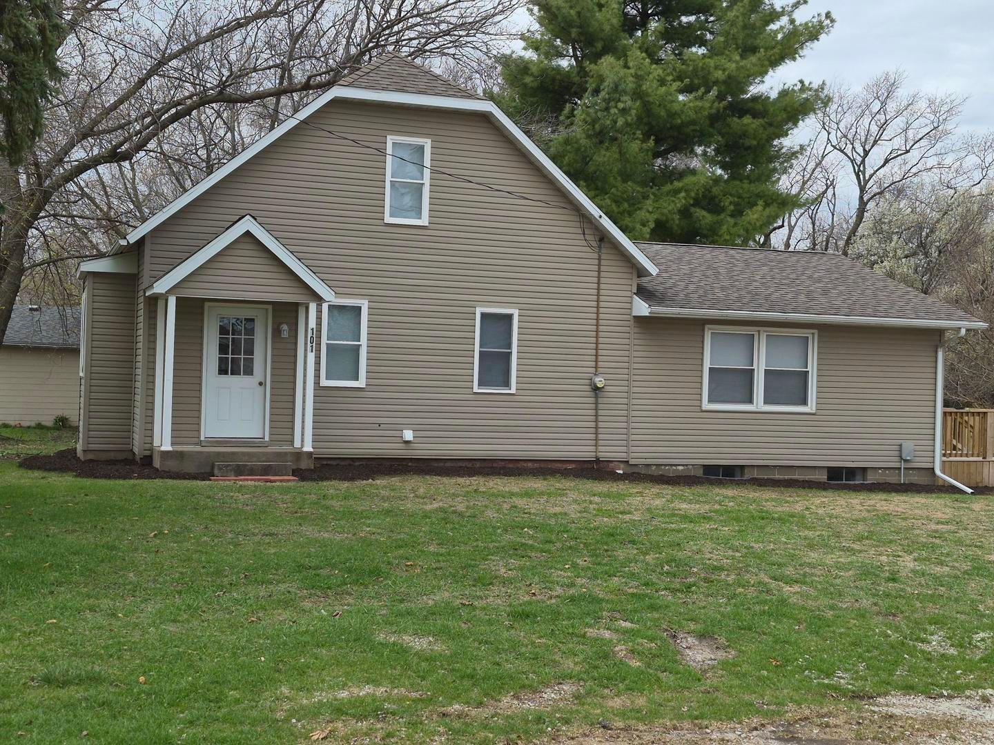 101 N 6th Avenue — New Windsor, IL 61465