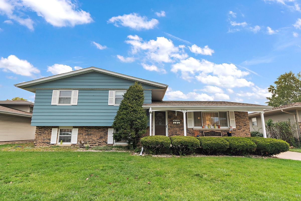 2924 192nd Place, Lansing, IL 60438