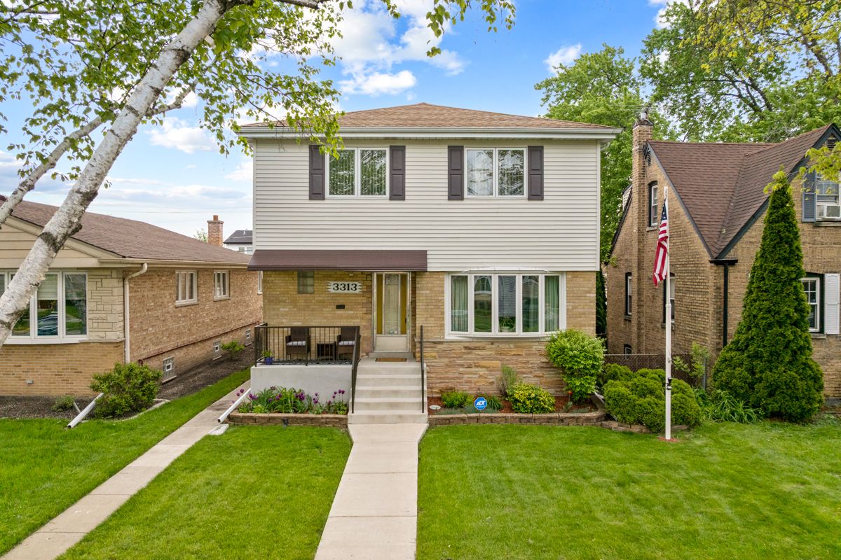 3313 Gustav Street, Franklin Park, IL 60131