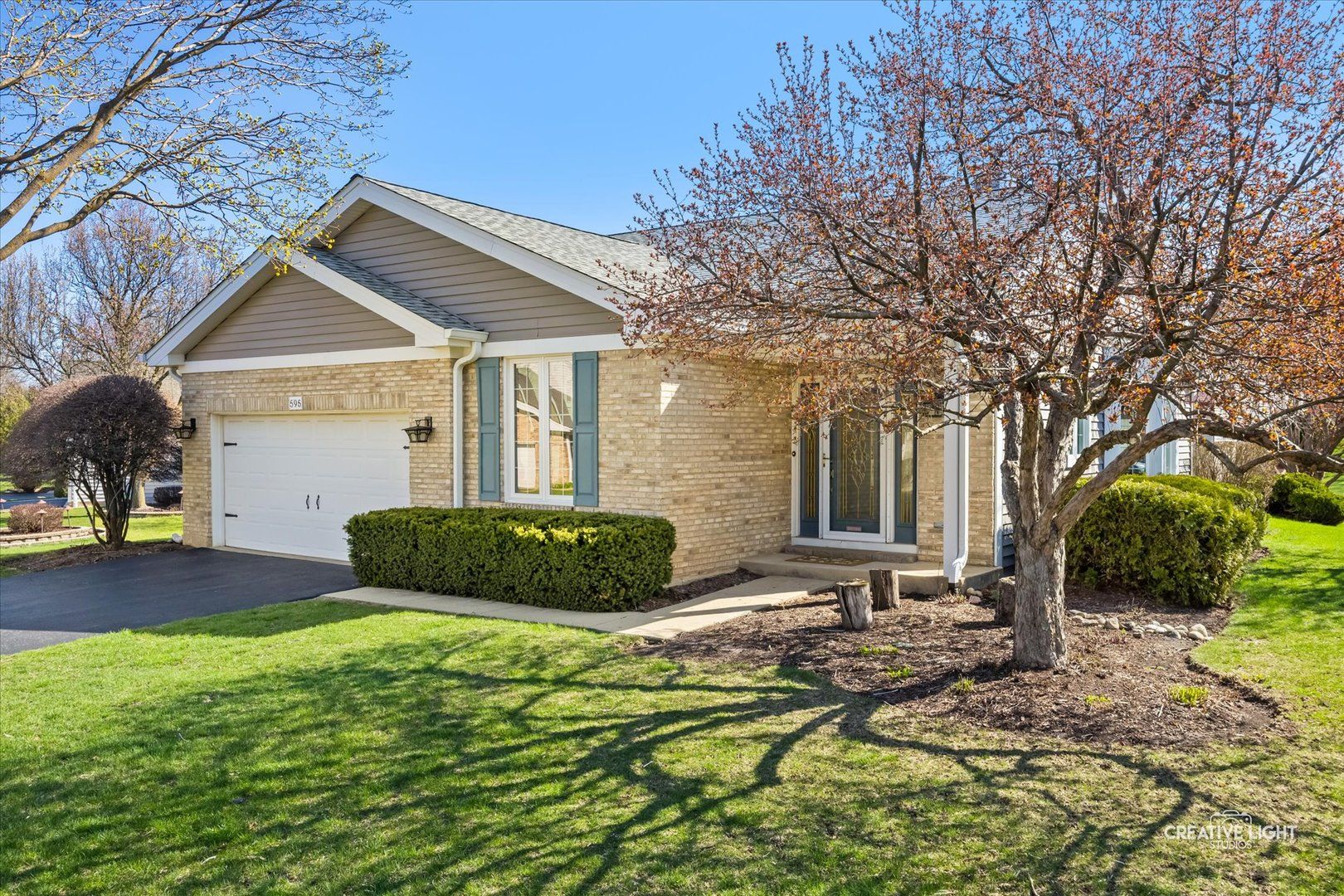 595 Golfers Lane — Bartlett, IL 60103