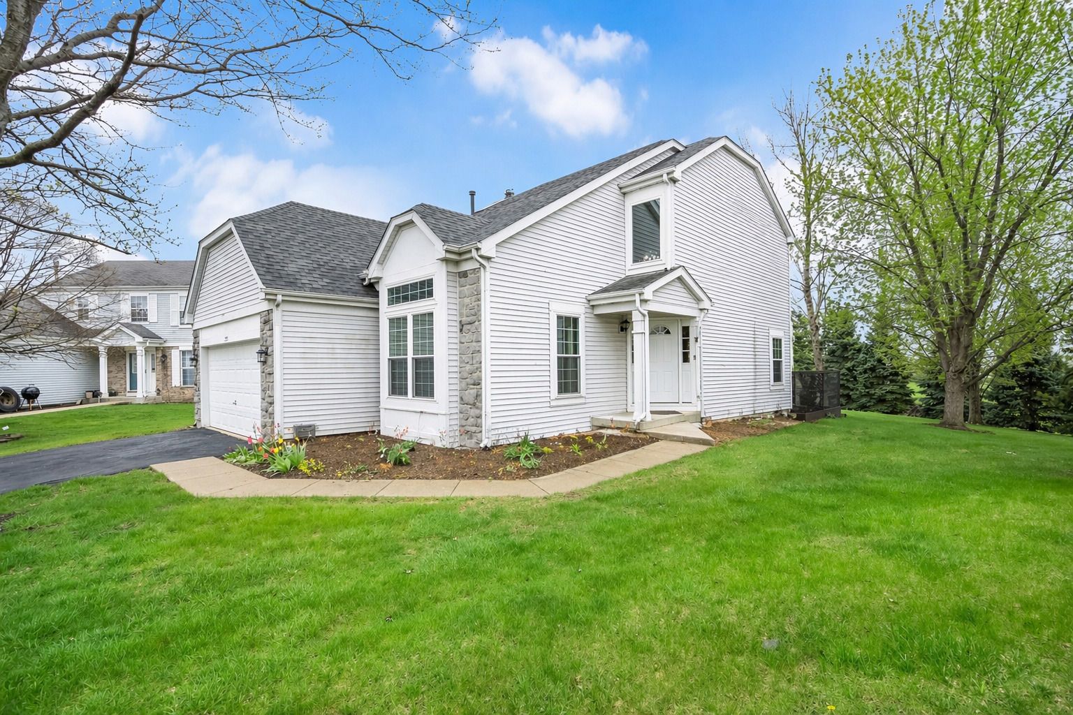 772 REBECCA Lane — Bolingbrook, IL 60440