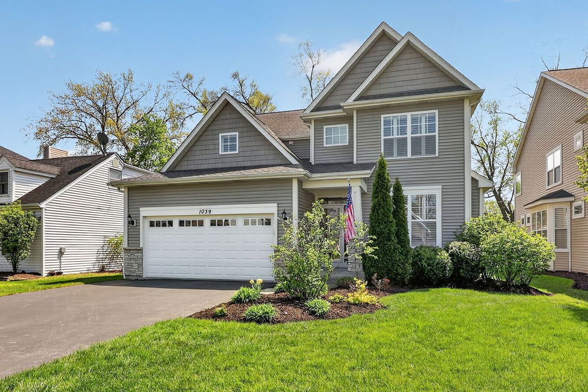 1039 Carol Street, Downers Grove, IL 60516