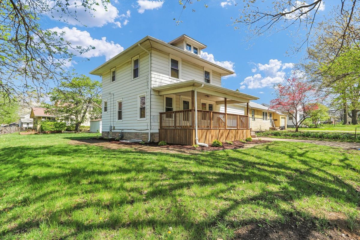 1518 University Avenue, Champaign, IL 61821