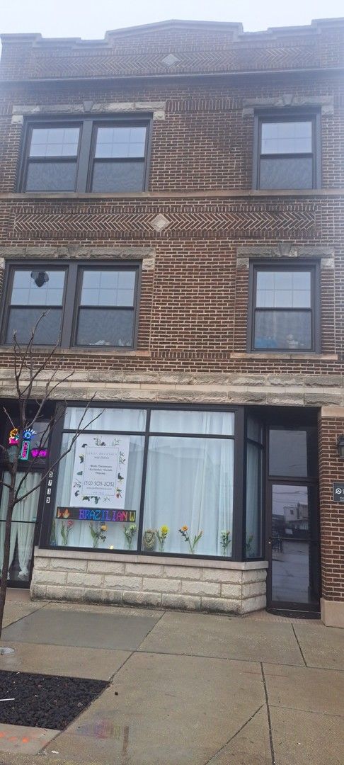 5715 W IRVING PARK Road #3 — Chicago, IL 60634