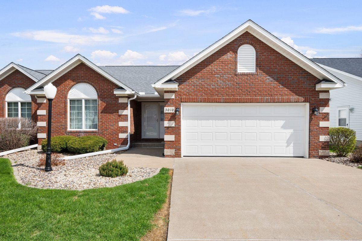 3010 16th Street Court, East Moline, IL 61244