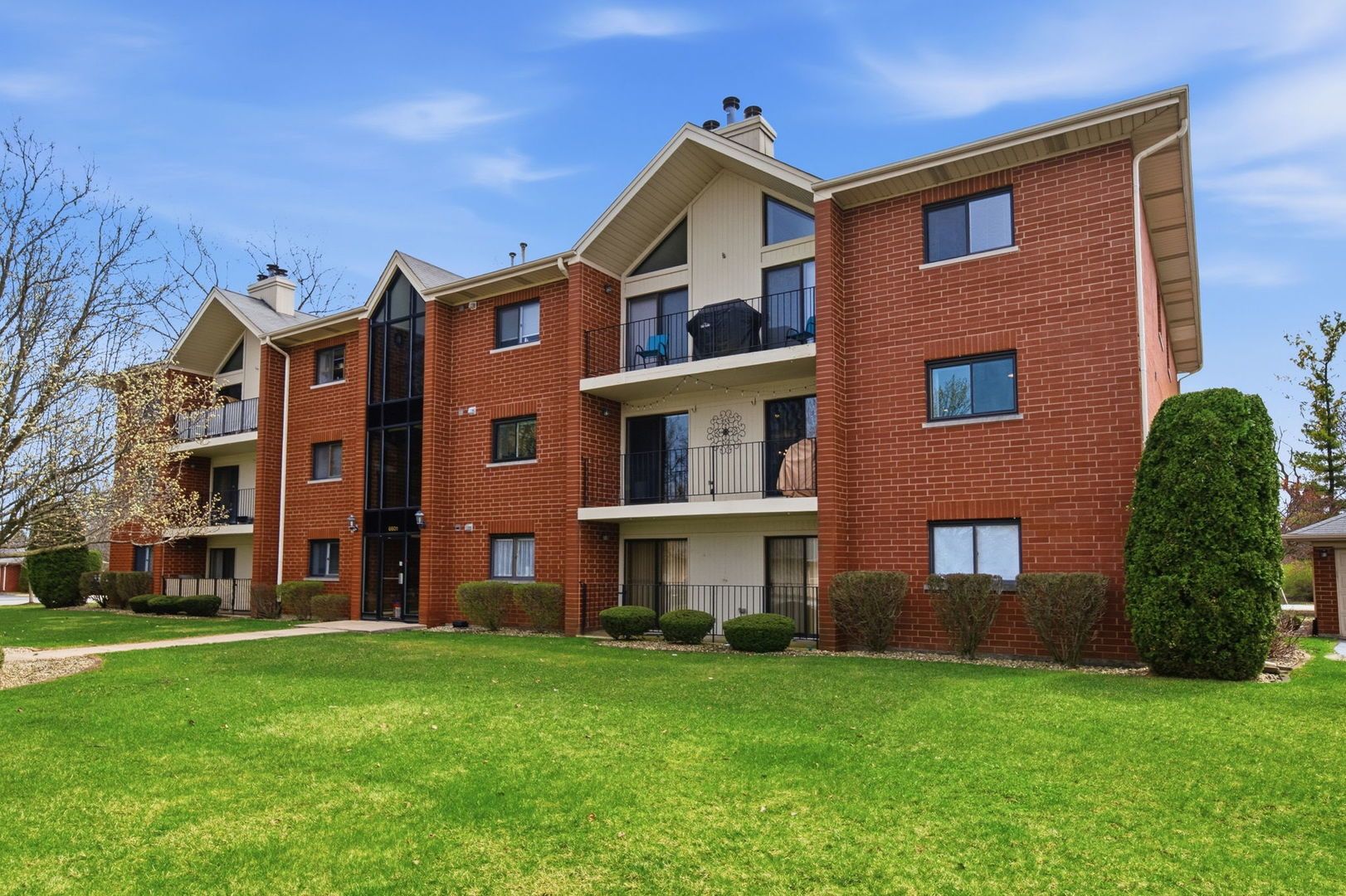6601 Martin France Circle #2B — Tinley Park, IL 60477