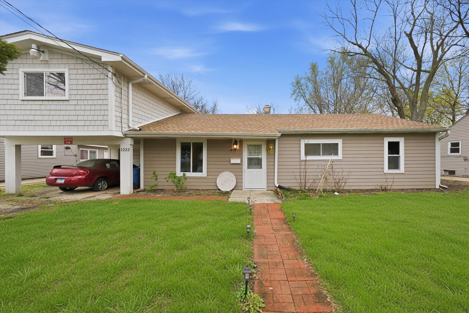 1222 Grove Street — Aurora, IL 60505