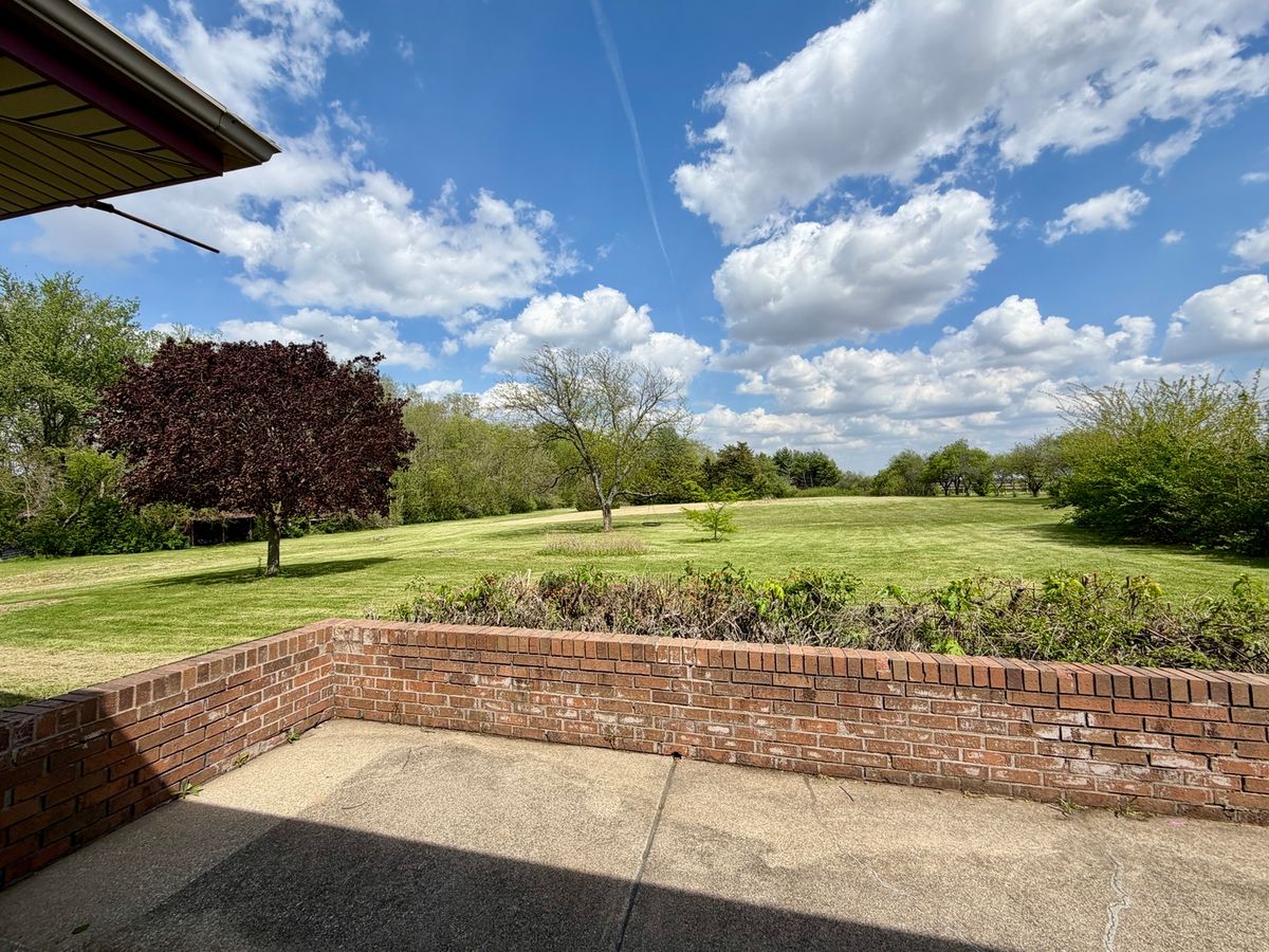 1597 County Road 3300, Rantoul, IL 61866