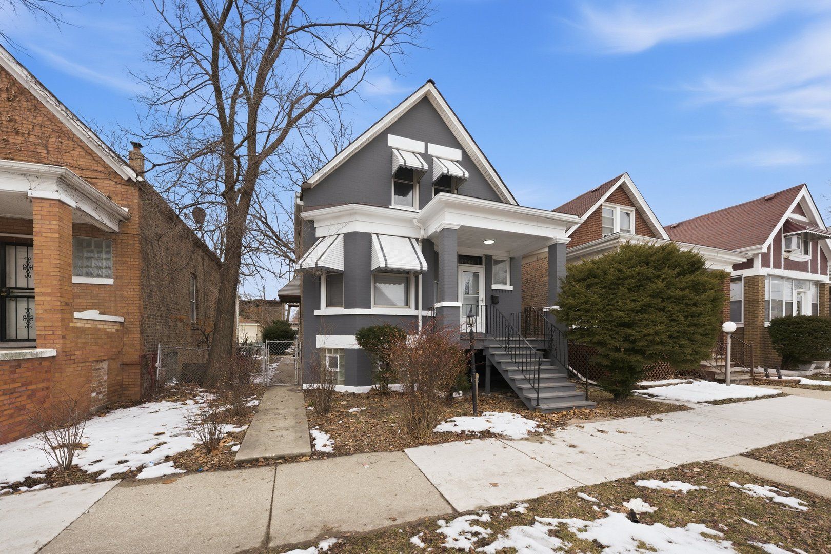 7544 S Eberhart Avenue — Chicago, IL 60619