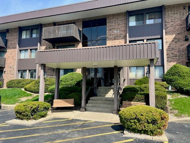 1420 Woodbridge Road #2B — Joliet, IL 60436