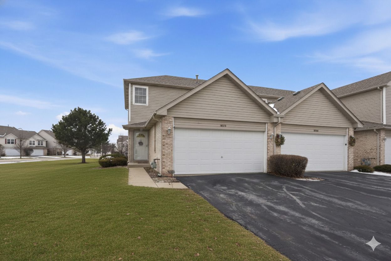 18510 BELLAGIO Circle #18510 — Tinley Park, IL 60477