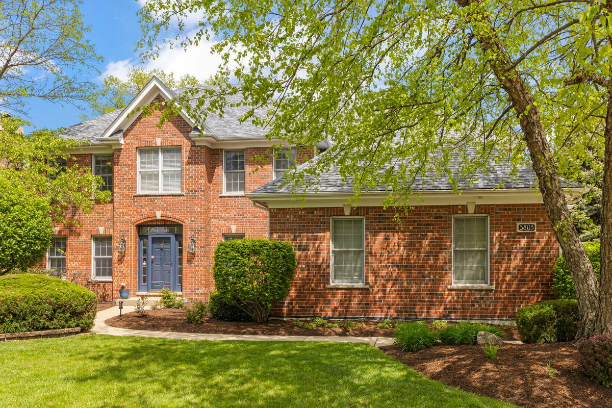 3803 Royal Portrush Drive, Naperville, IL 60564