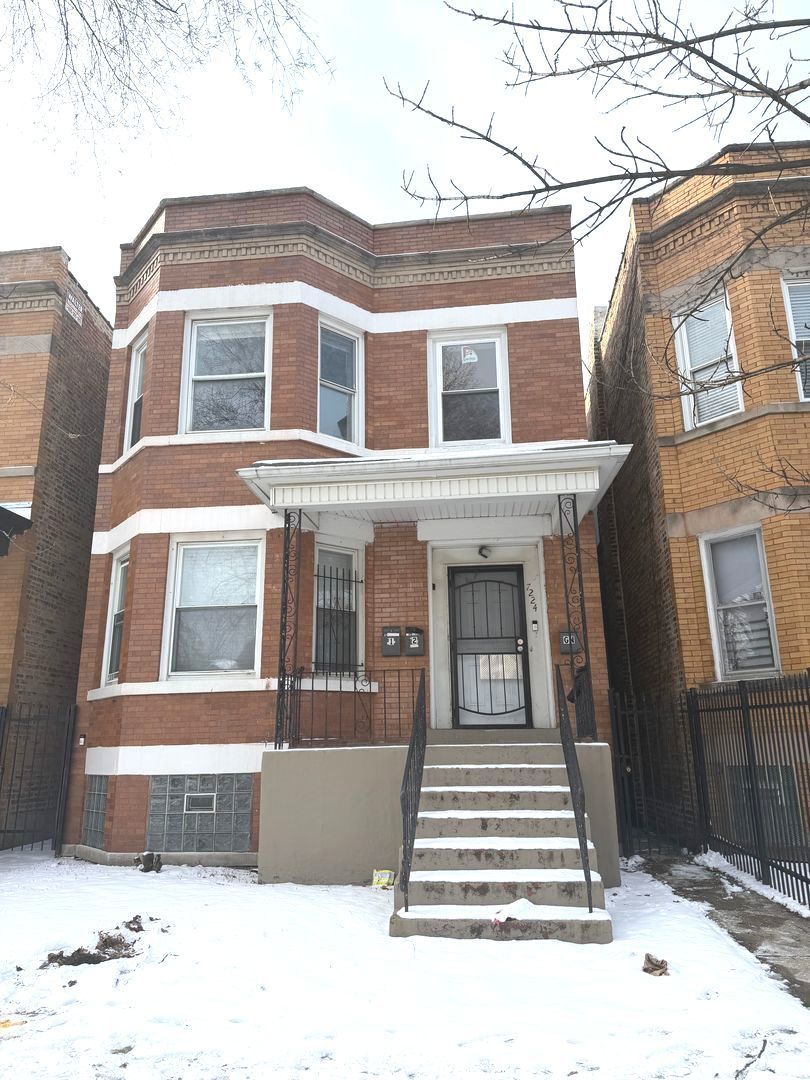 7224 Saint Lawrence Avenue — Chicago, IL 60619