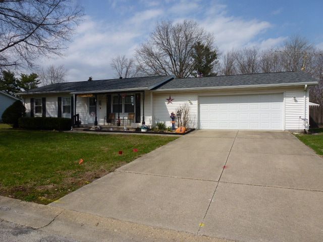 3 Deerefield Court — Clinton, IL 61727