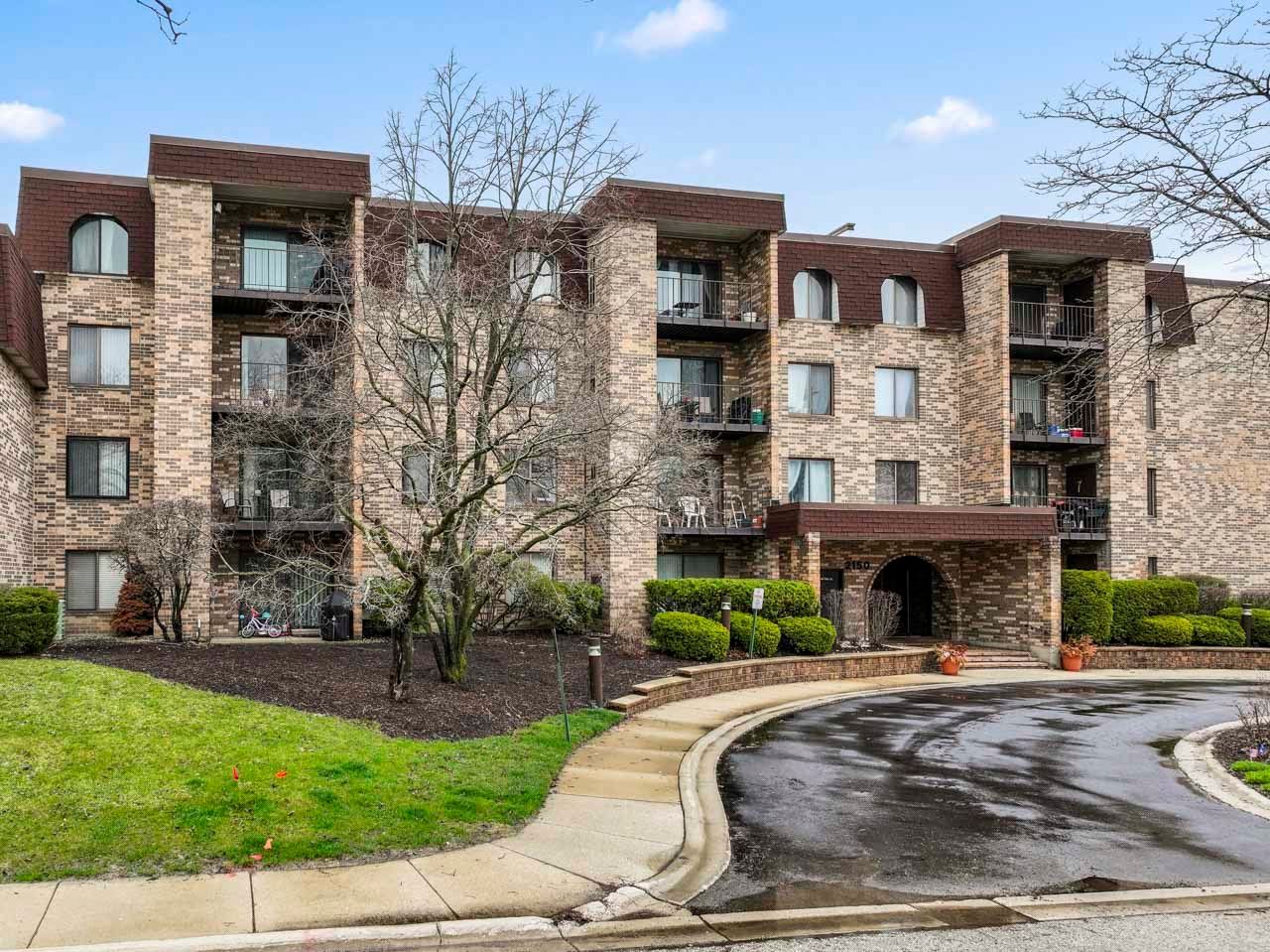2150 Valencia Drive #314A — Northbrook, IL 60062