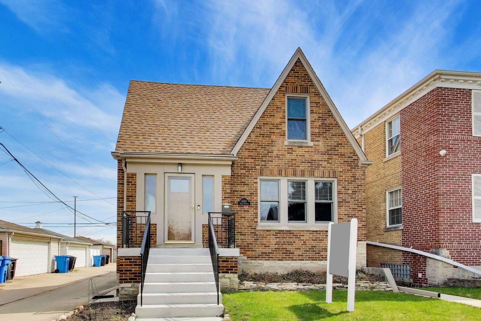 6341 N Neenah Avenue — Chicago, IL 60631