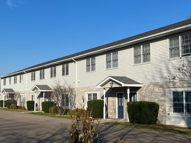 255 Sacramento Street, Sycamore, IL 60178