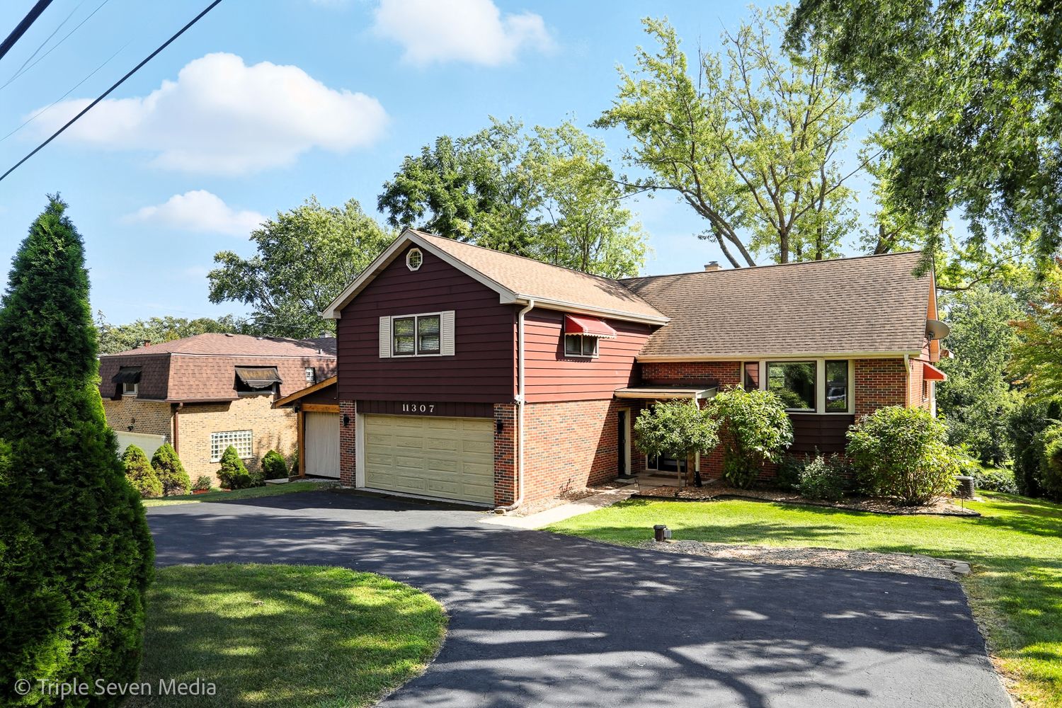 11307 German Church Road — Willow Springs, IL 60480