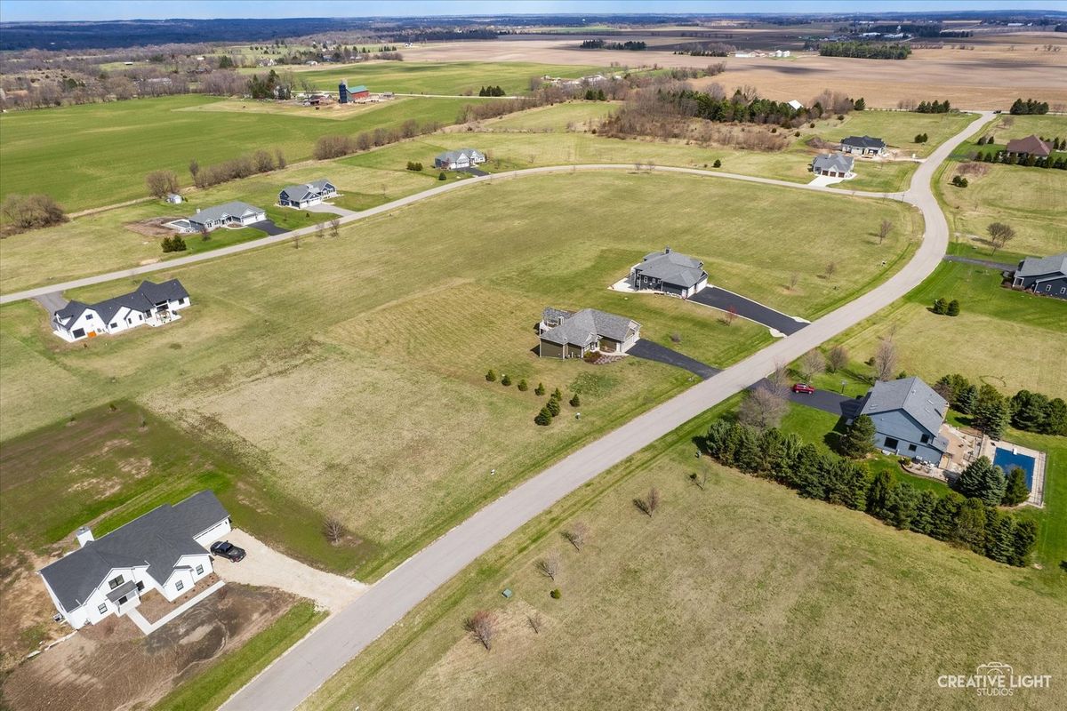 4810 Glacial Trail, Ringwood, IL 60072