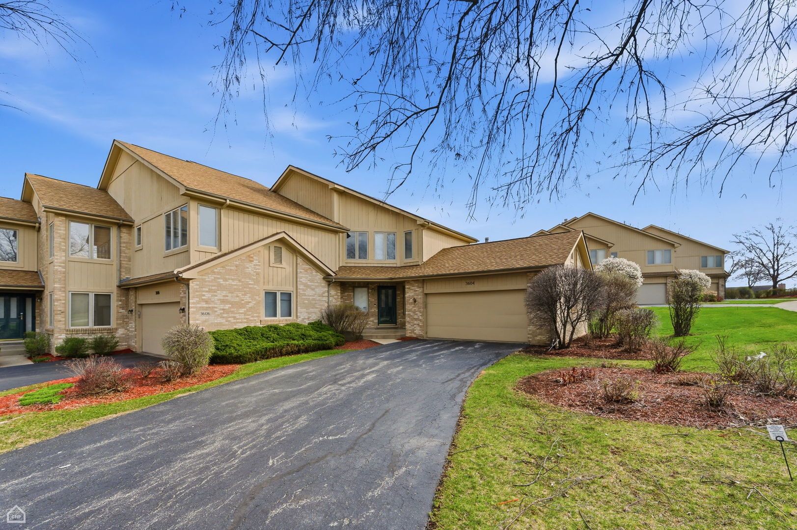 3604 Robert Court — Hazel Crest, IL 60429