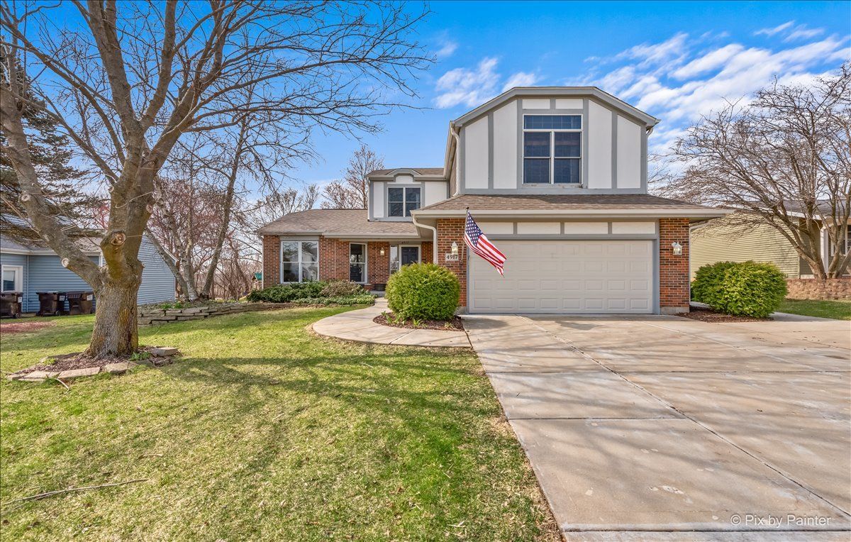 4917 Glenbrook Trail, McHenry, IL 60050