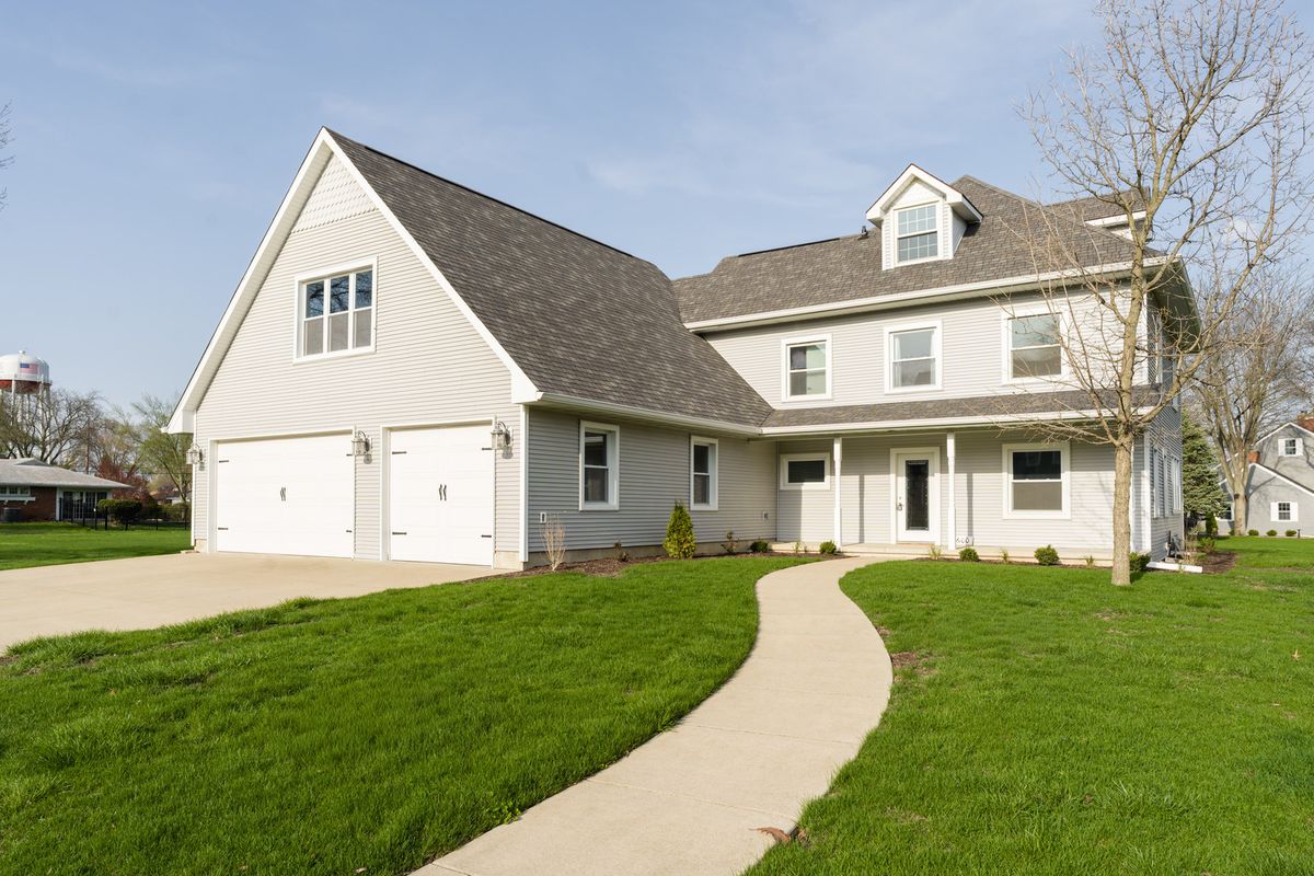 1600 Bucklin Street, Lasalle, IL 61301