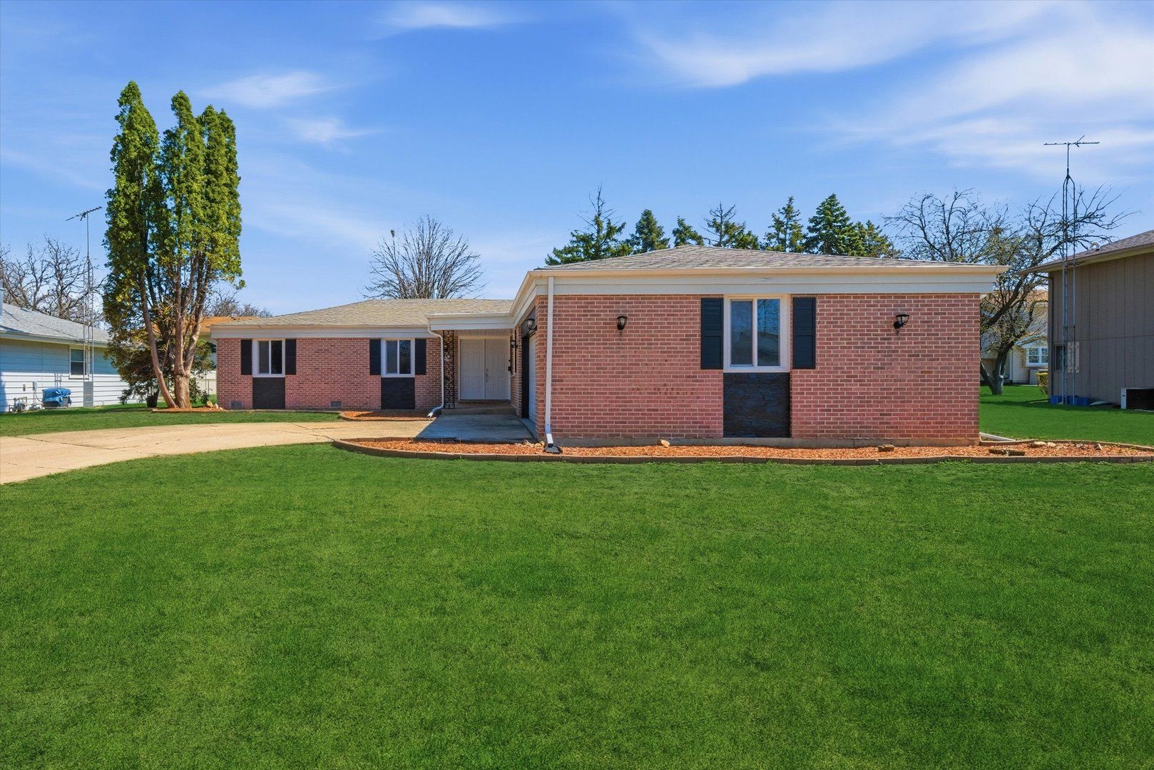518 Apollo Drive — Joliet, IL 60435