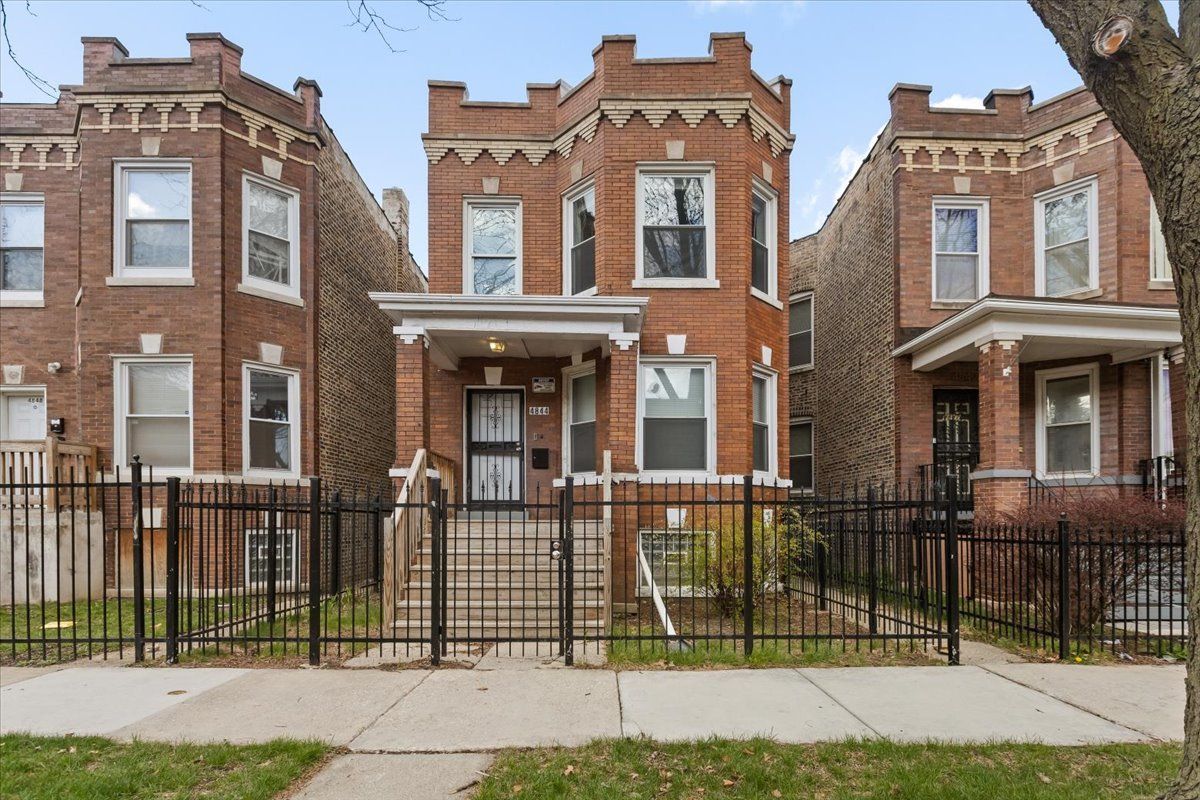 4844 W Rice Street — Chicago, IL 60651