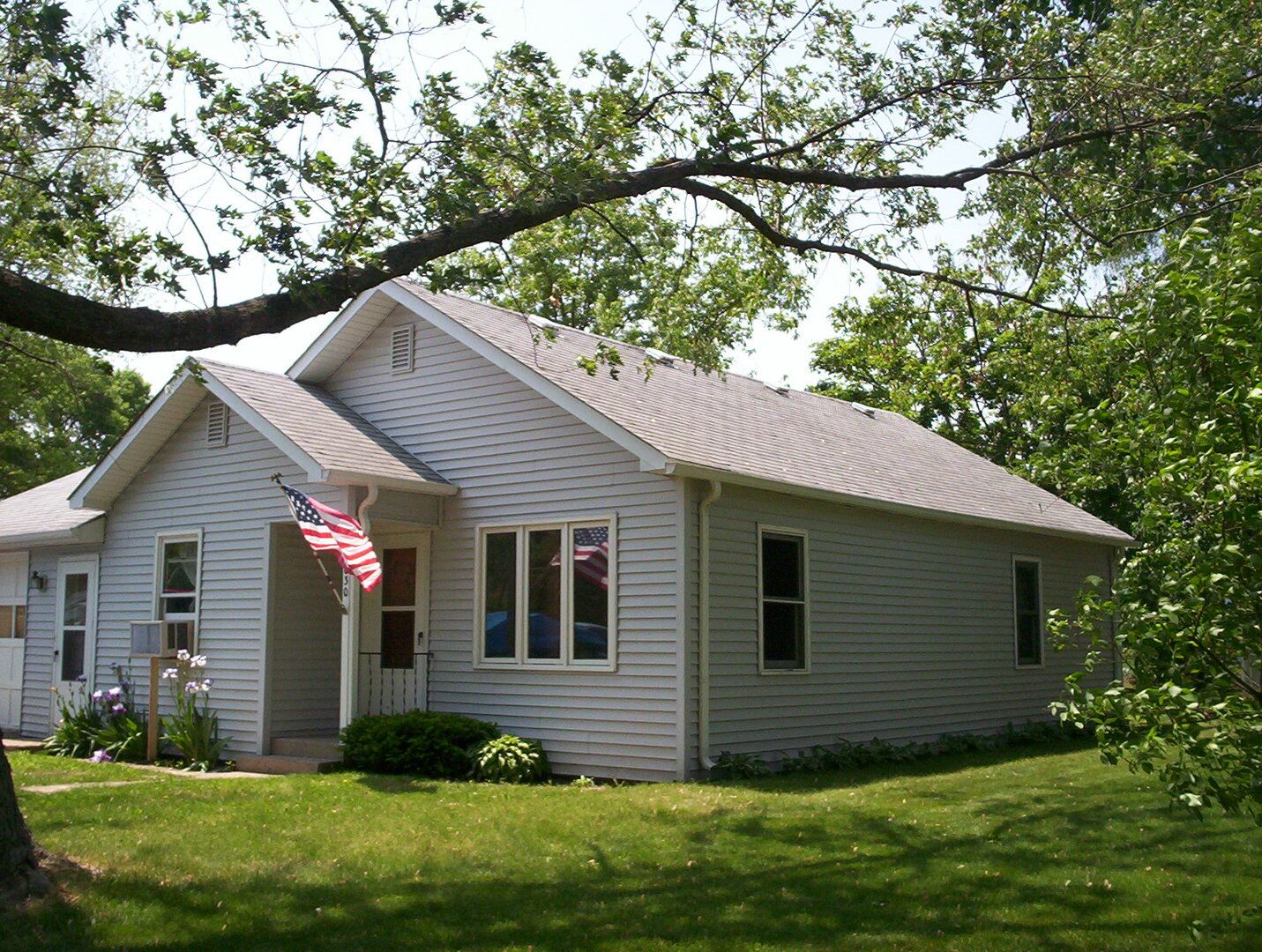 9030 359th Avenue — Twin Lakes, WI 53181