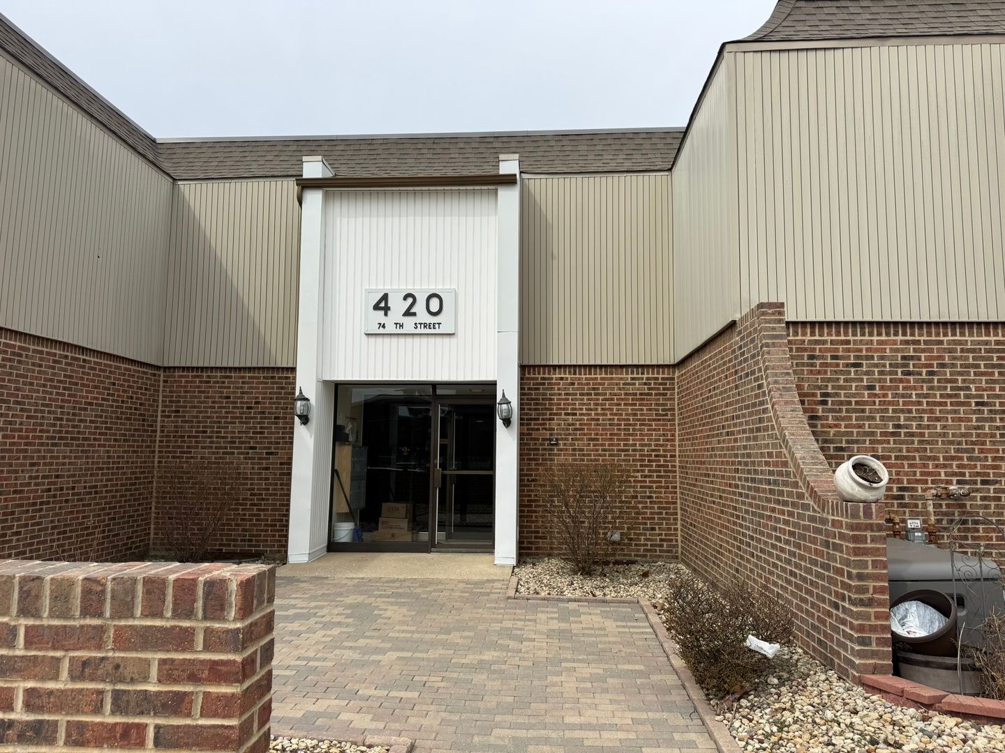 420 74th Street #204 — Downers Grove, IL 60516