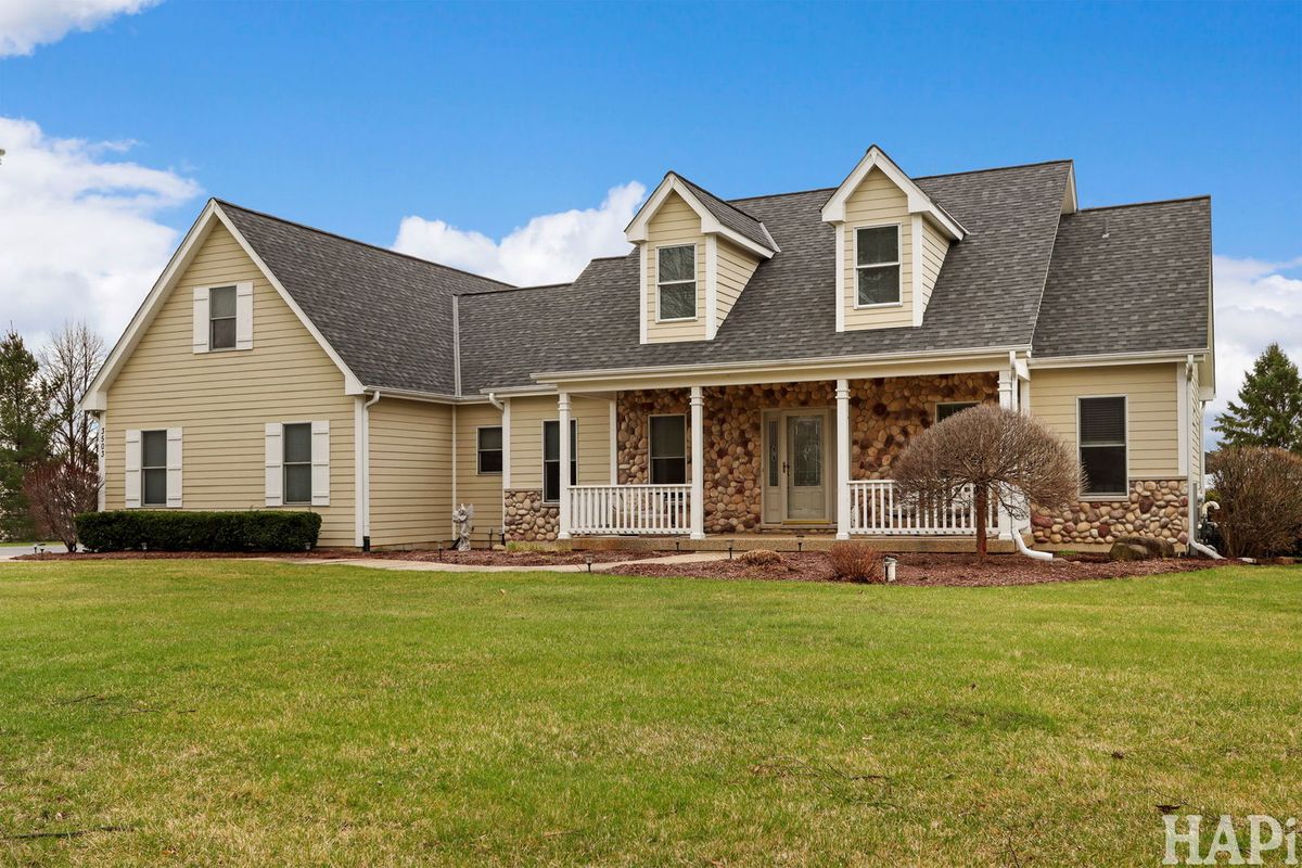 3503 Ridge Road, Spring Grove, IL 60081