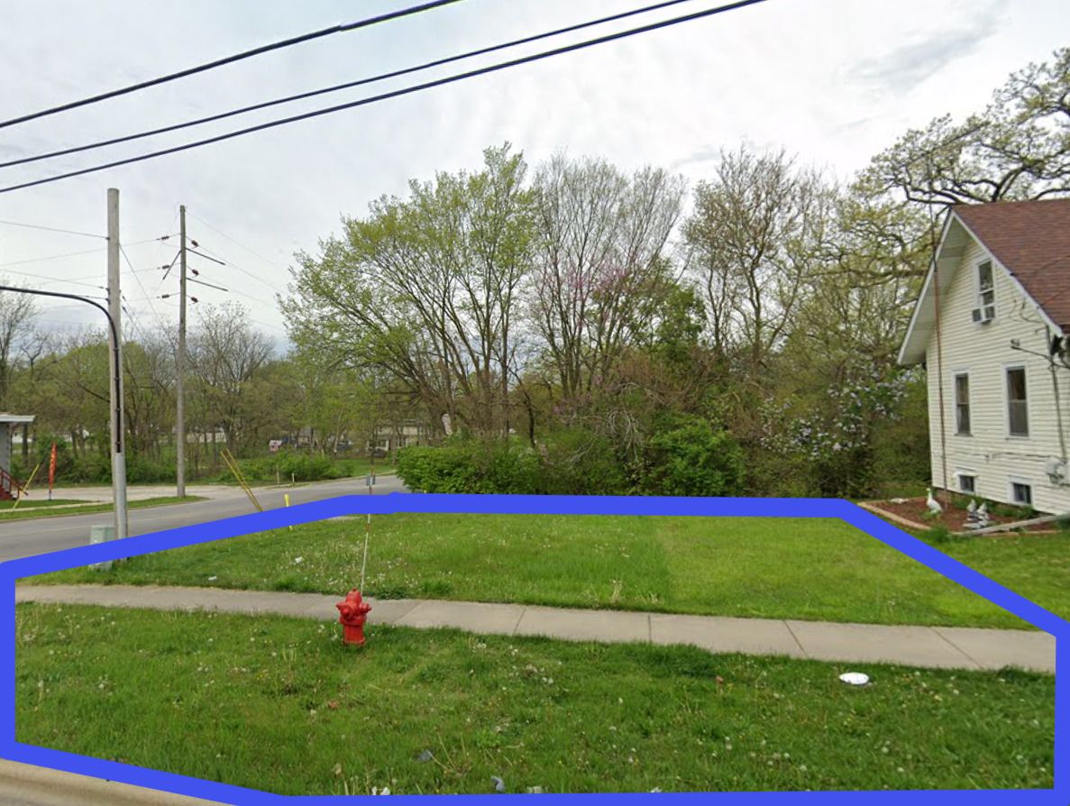 Lot 1 Douglas Avenue — Aurora, IL 60505