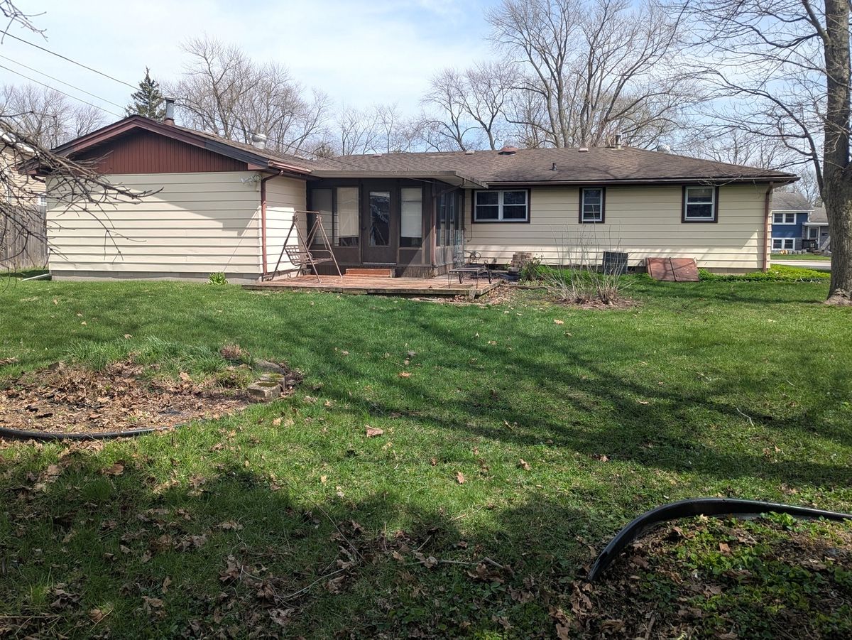 209 Hickory Lane, Momence, IL 60954