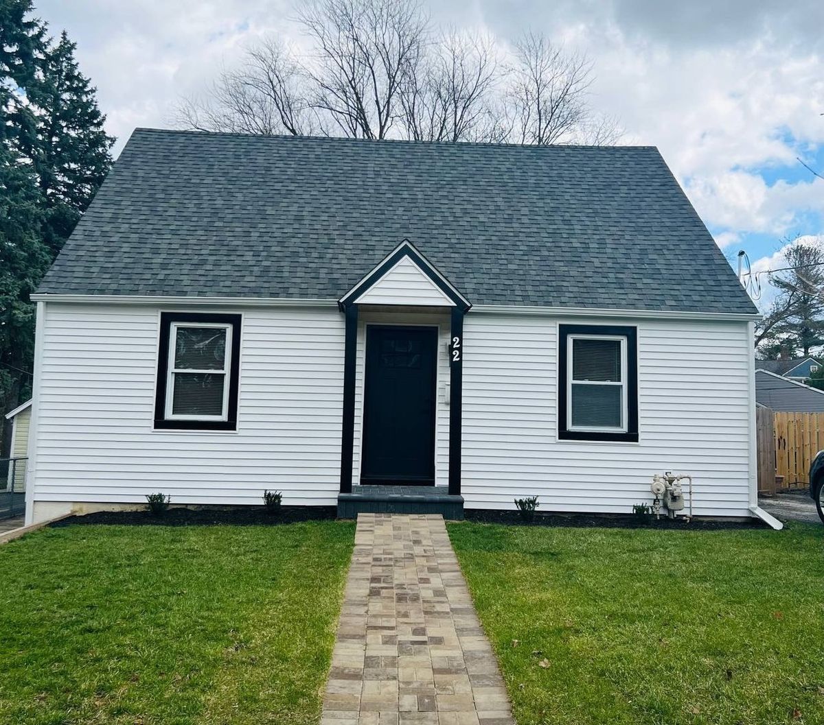 22 12th Street, St. Charles, IL 60174