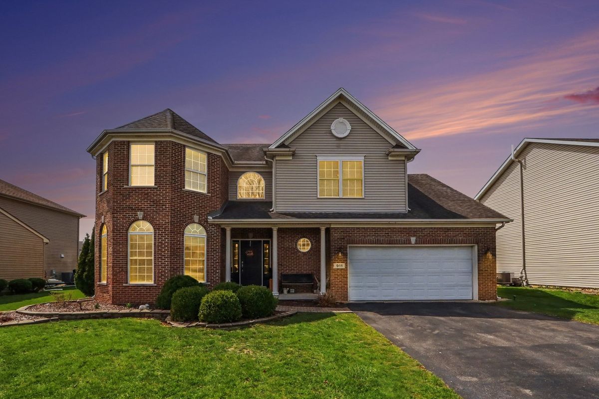 911 Butterfield Circle, Shorewood, IL 60404