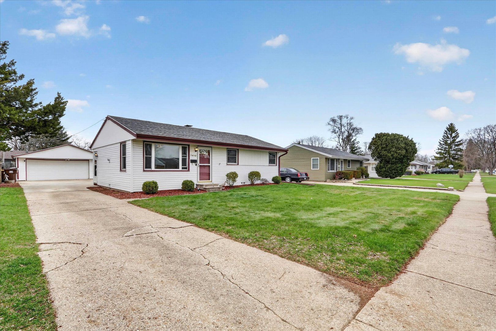 7418 Orion Street — Loves Park, IL 61111