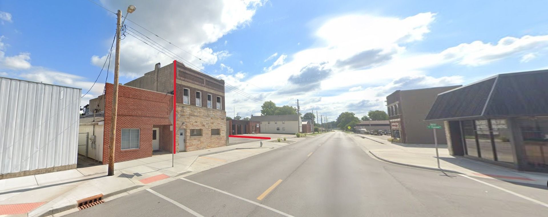 229 E Main Cross Street — Taylorville, IL 62568