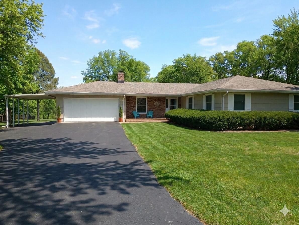 701 Deer Lane — Sleepy Hollow, IL 60118