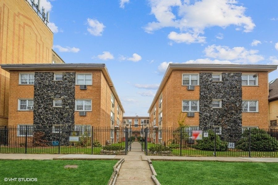 1531 W Sherwin Avenue #1S — Chicago, IL 60626