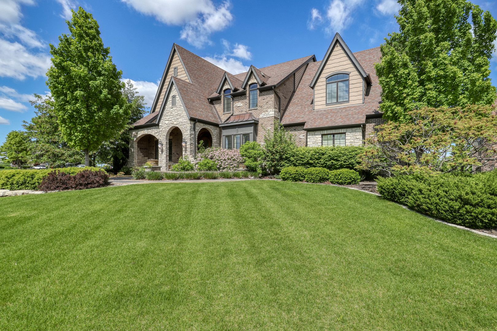 11294 York Court — Frankfort, IL 60423