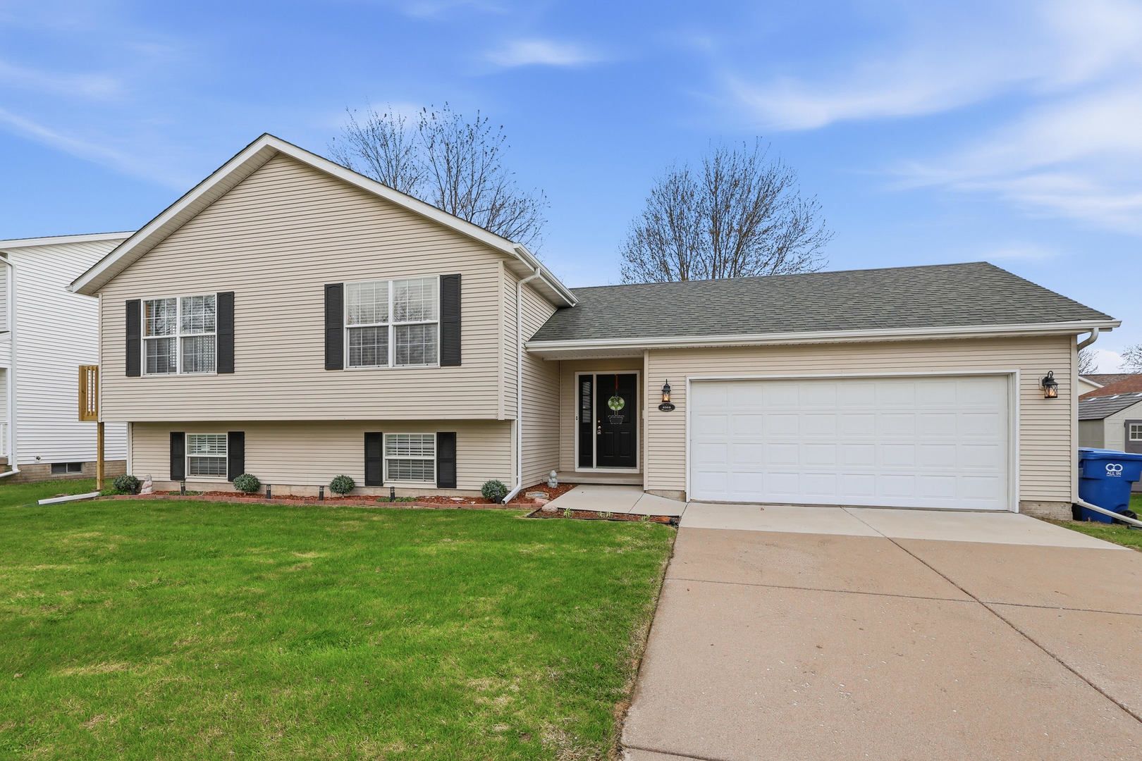 6508 Wilkes Street — Davenport, IA 52806