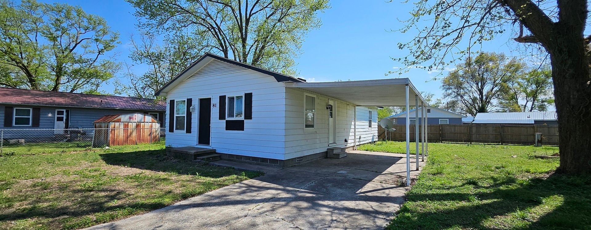 81 Creek Circle — Mcclure, IL 62957