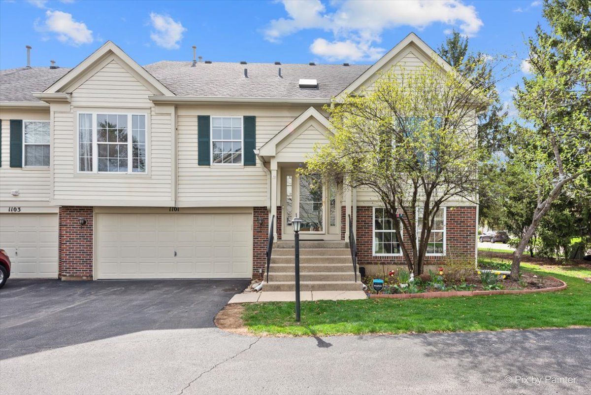 1101 Stillwater Road #1101 — Elgin, IL 60120
