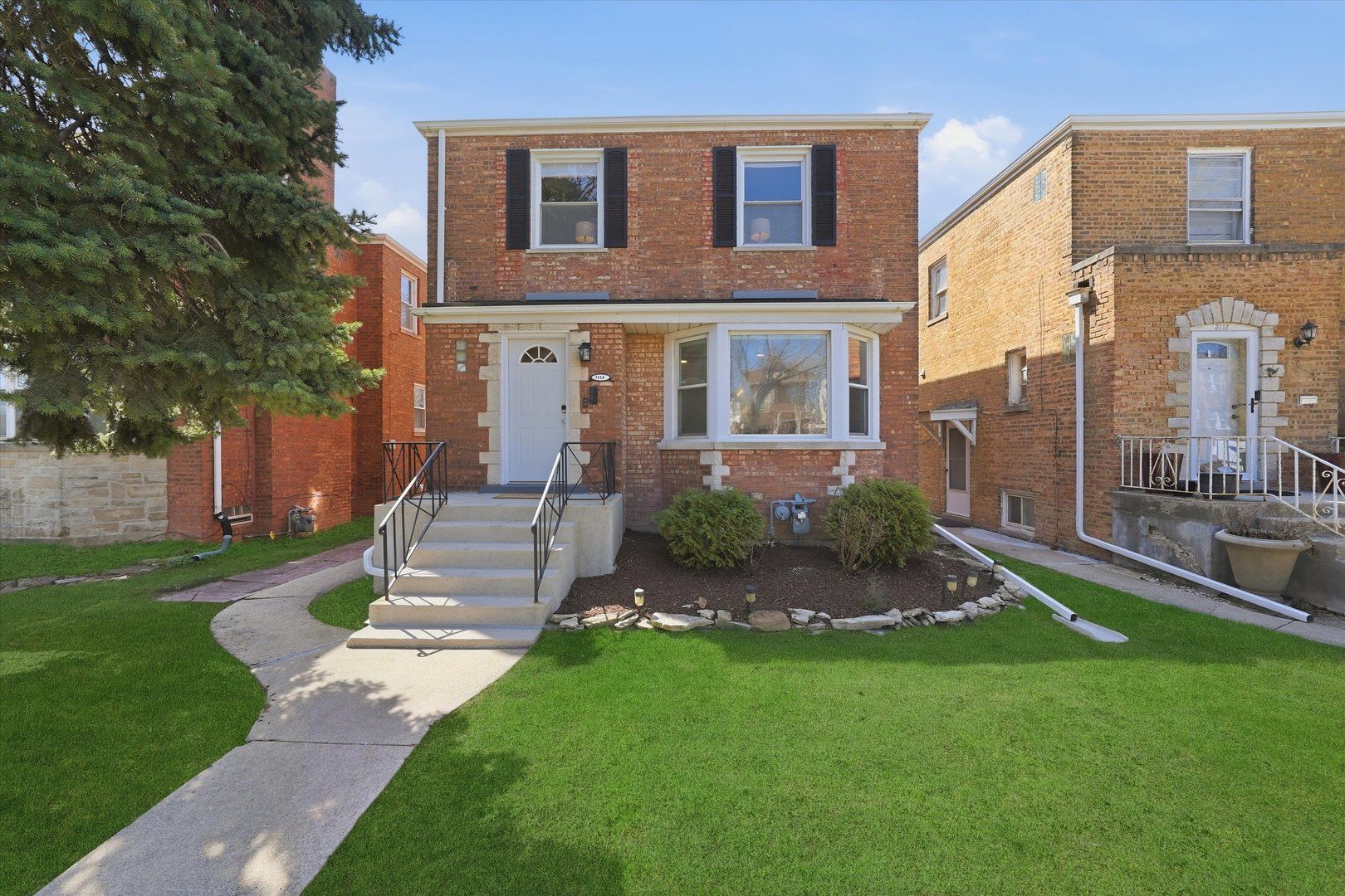 3114 Clarence Avenue — Berwyn, IL 60402