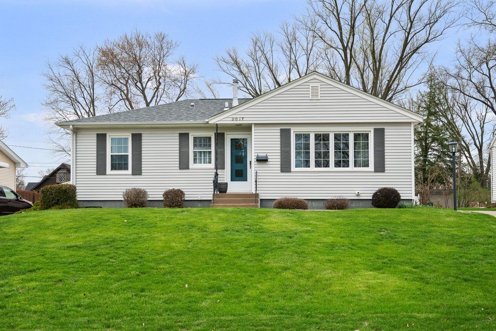 3017 37th Avenue, Rock Island, IL 61201