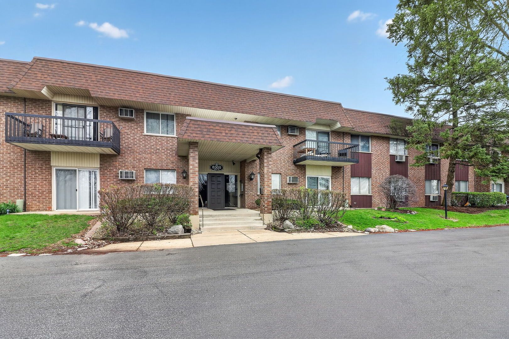 8305 Route 53 #A15 — Woodridge, IL 60517