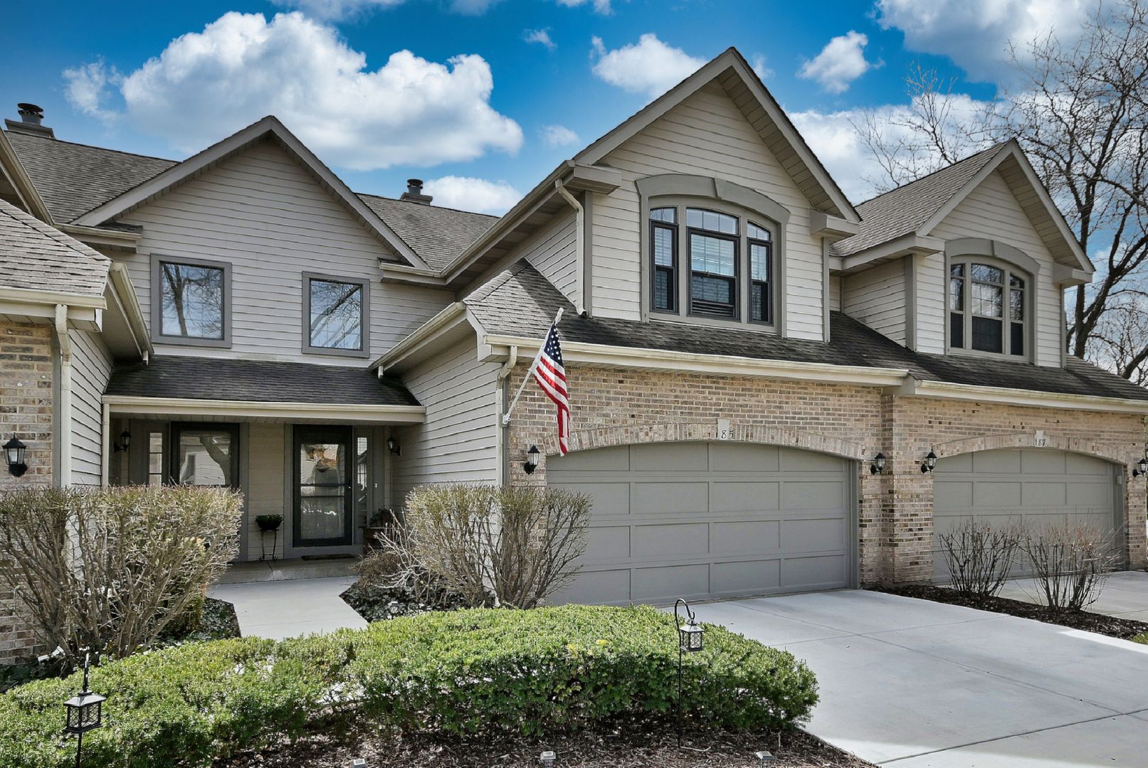 185 Benton Lane #2 — Bloomingdale, IL 60108