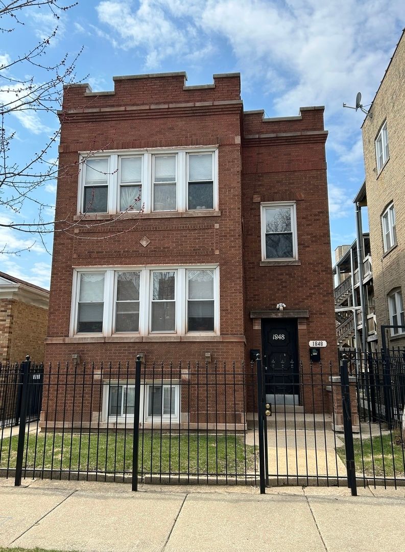 1848 Harding Avenue, Chicago, IL 60647
