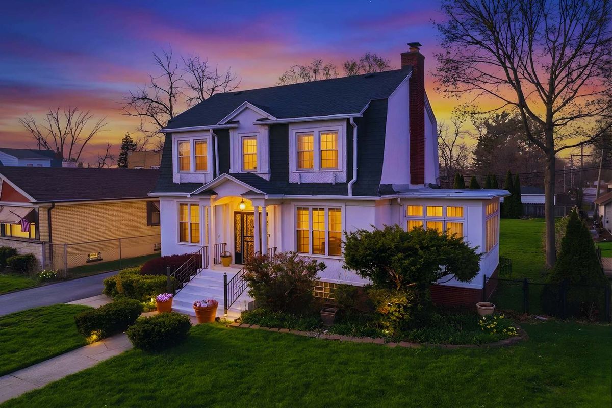 15 155th Street, Harvey, IL 60426