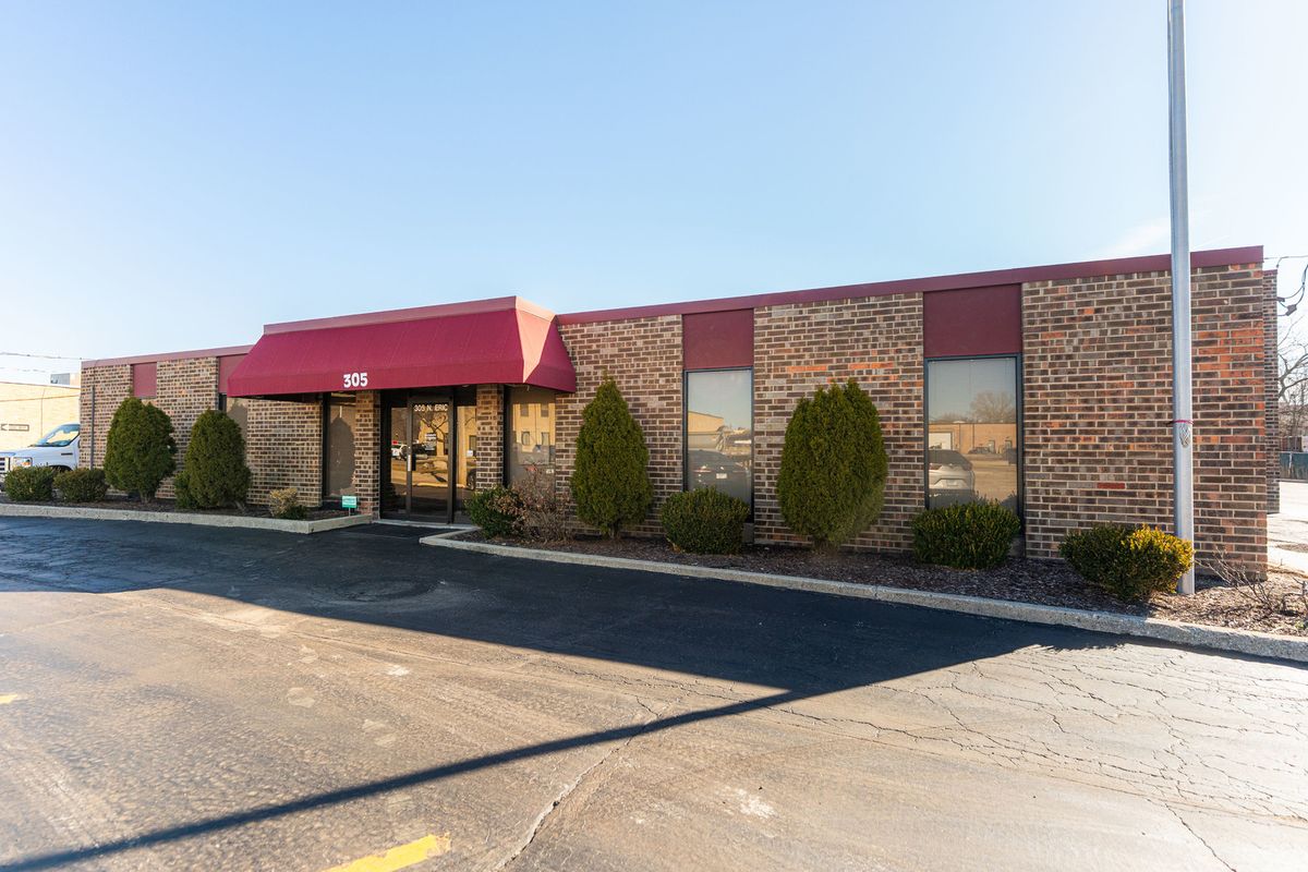 305 Eric Drive, Palatine, IL 60067